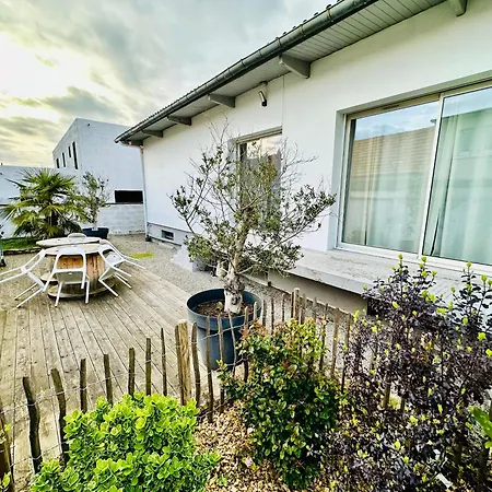 Belle Maison Avec Jardin Expose Plein Sud Proche Centre 度假居